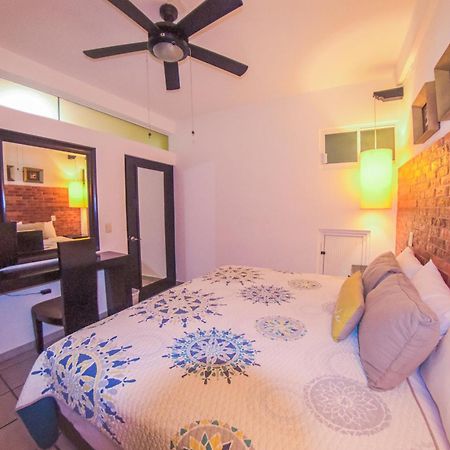 Hotel Suites Nadia ปูแอร์โตบาญาร์ตา ภายนอก รูปภาพ