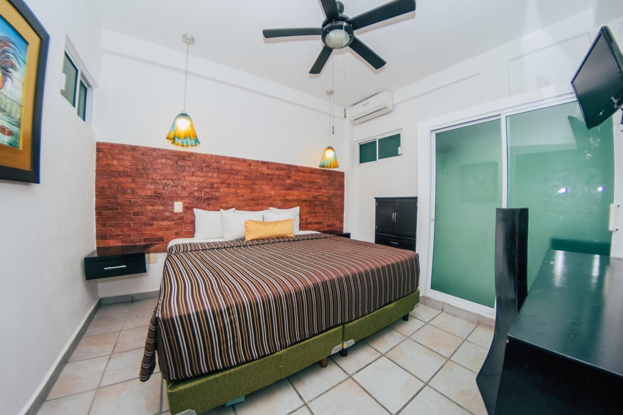 Hotel Suites Nadia ปูแอร์โตบาญาร์ตา ภายนอก รูปภาพ