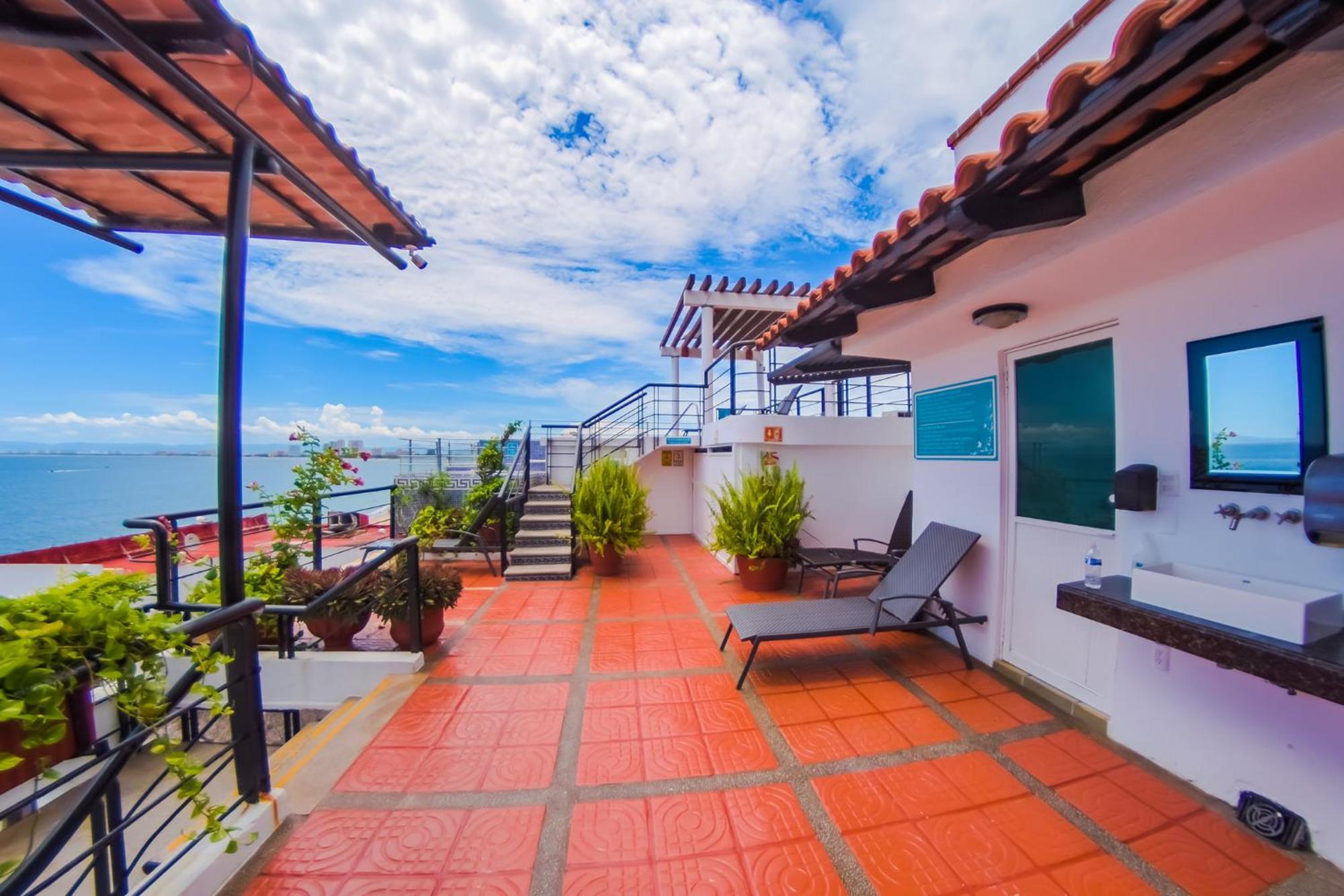 Hotel Suites Nadia ปูแอร์โตบาญาร์ตา ภายนอก รูปภาพ