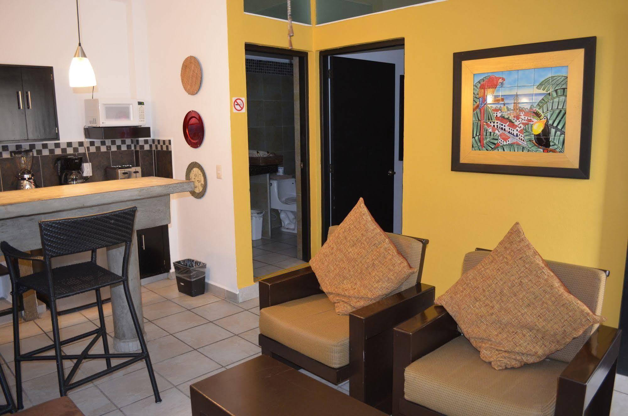 Hotel Suites Nadia ปูแอร์โตบาญาร์ตา ภายนอก รูปภาพ
